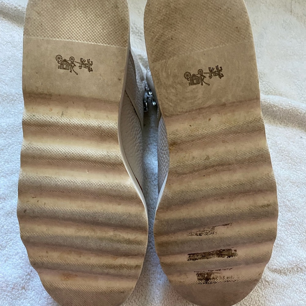 Authentic Coach Urban Hiker - Picture 7 of 13